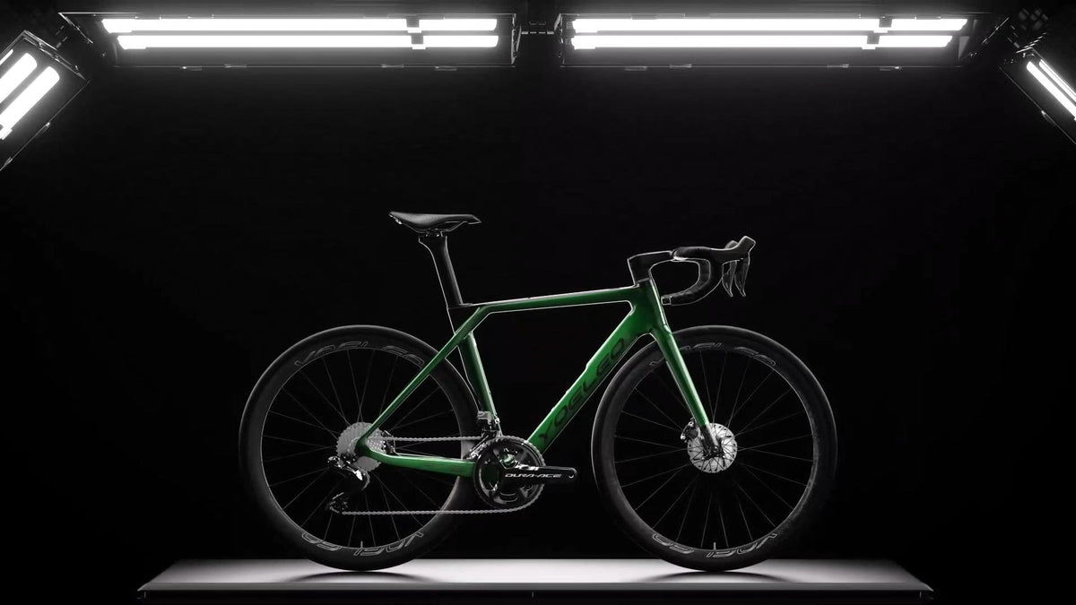 R12_Emerald_Green_4_1200x1200.