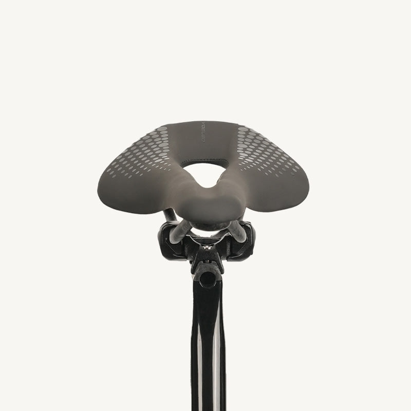 YOELEO CL MAX 超軽量カーボンサドル